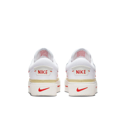 WMNS NIKE COURT LEGACY LIFT 9.5 / DM7590-101
