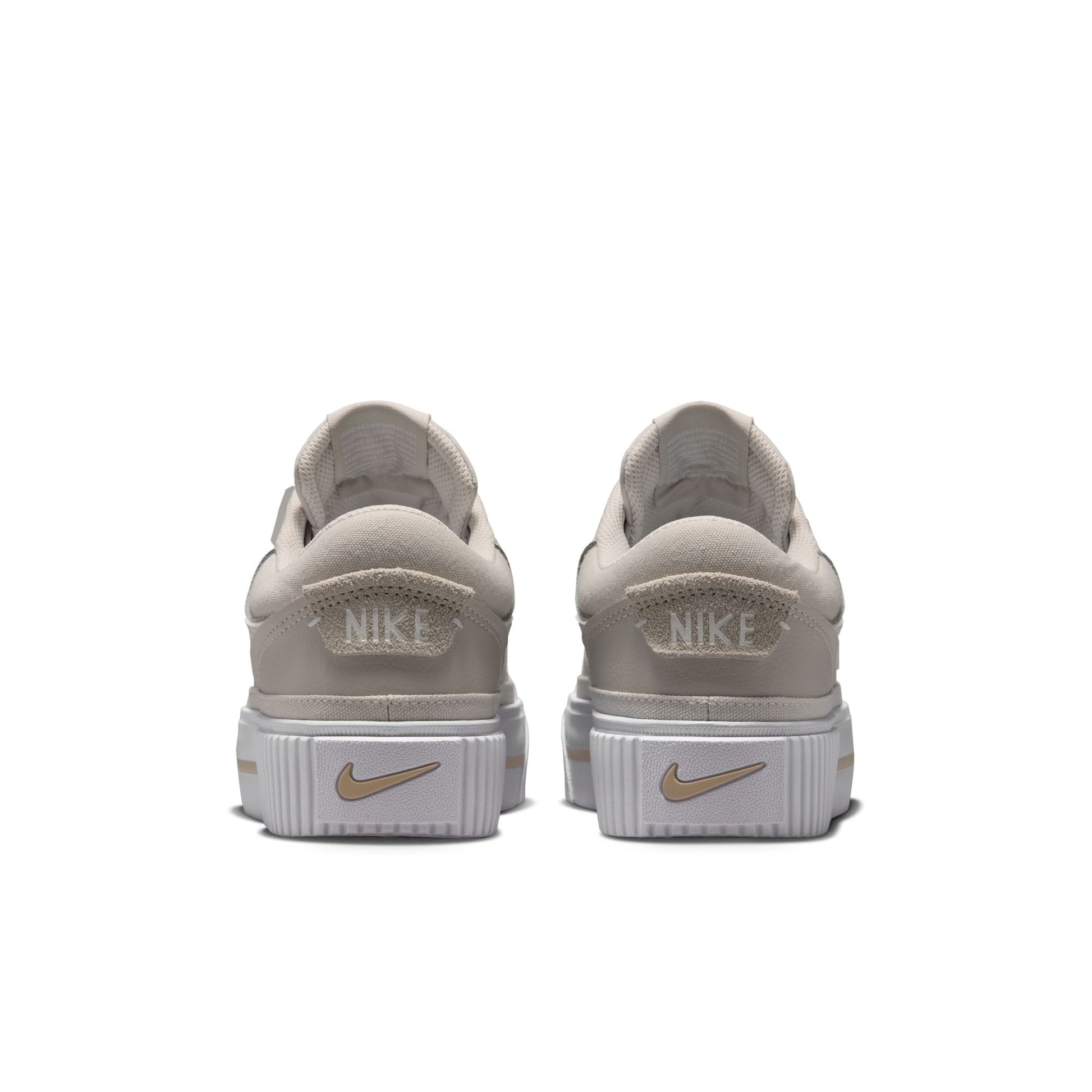 WMNS NIKE COURT LEGACY LIFT 9.5 / DM7590-101