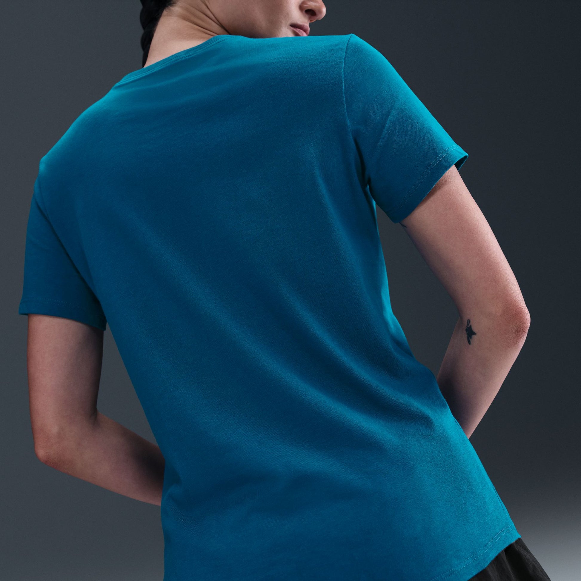 AS W NSW CLUB SS TEE ICN FTRA L / DX7907-688