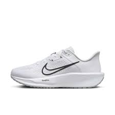 NIKE QUEST 6 11 / WHITE/BLACK-PURE PLATINUM
