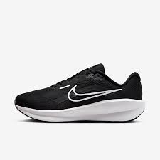 NIKE DOWNSHIFTER 13 11 / Black/White-Dk Smoke Grey