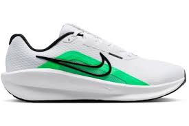 NIKE DOWNSHIFTER 13 11 / Black/White-Dk Smoke Grey