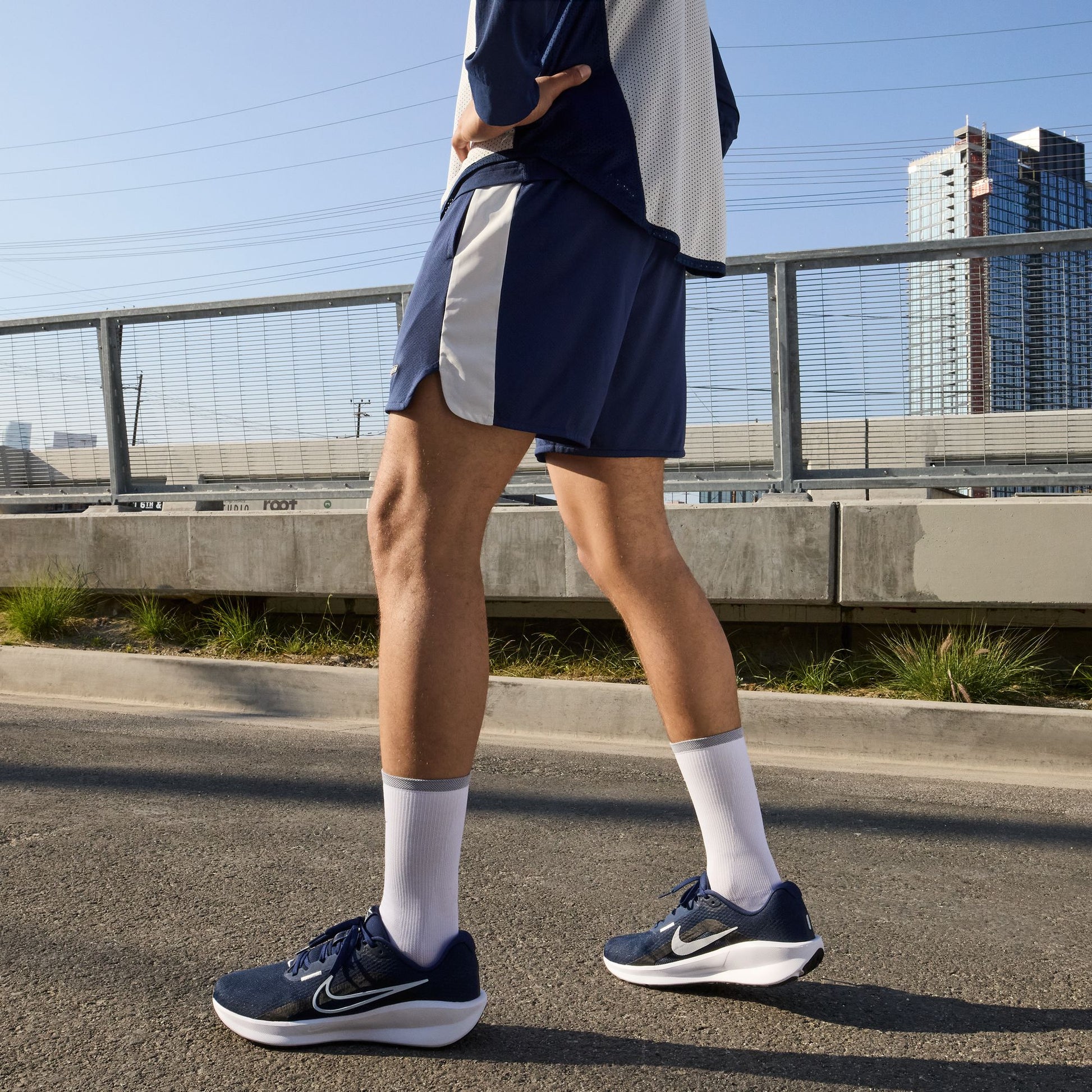 NIKE DOWNSHIFTER 13 10 / FD6454-800