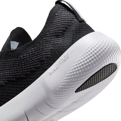 W NIKE FREE 2025 9.5 / HF2720-602